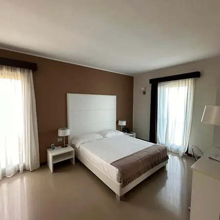 Hotel Del Sole Taranto